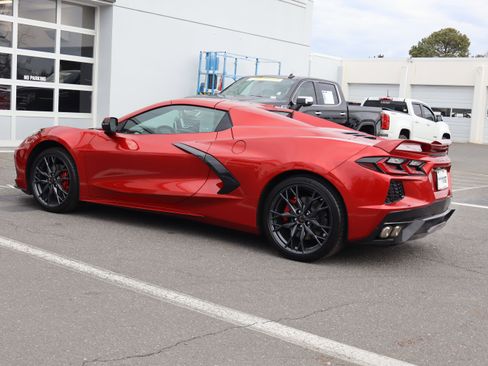 Used 2024 Chevrolet Corvette Stingray Premium Conv w/ Chrome Exterior Badge Package image 8