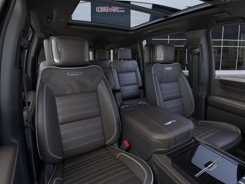 New 2026 GMC Yukon XL Denali Ultimate AWD/4WD image 40