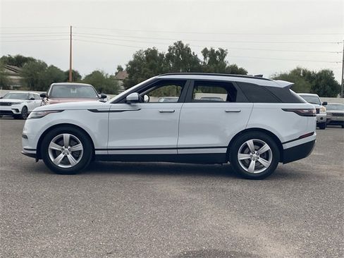 Used 2018 Land Rover Range Rover Velar S image 31