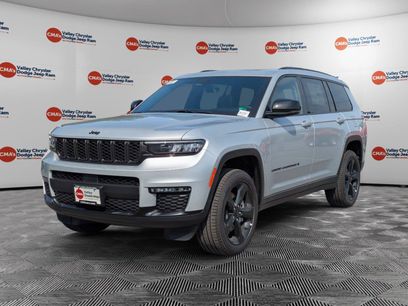 New 2025 Jeep Grand Cherokee L Limited w/ Black Appearance Package