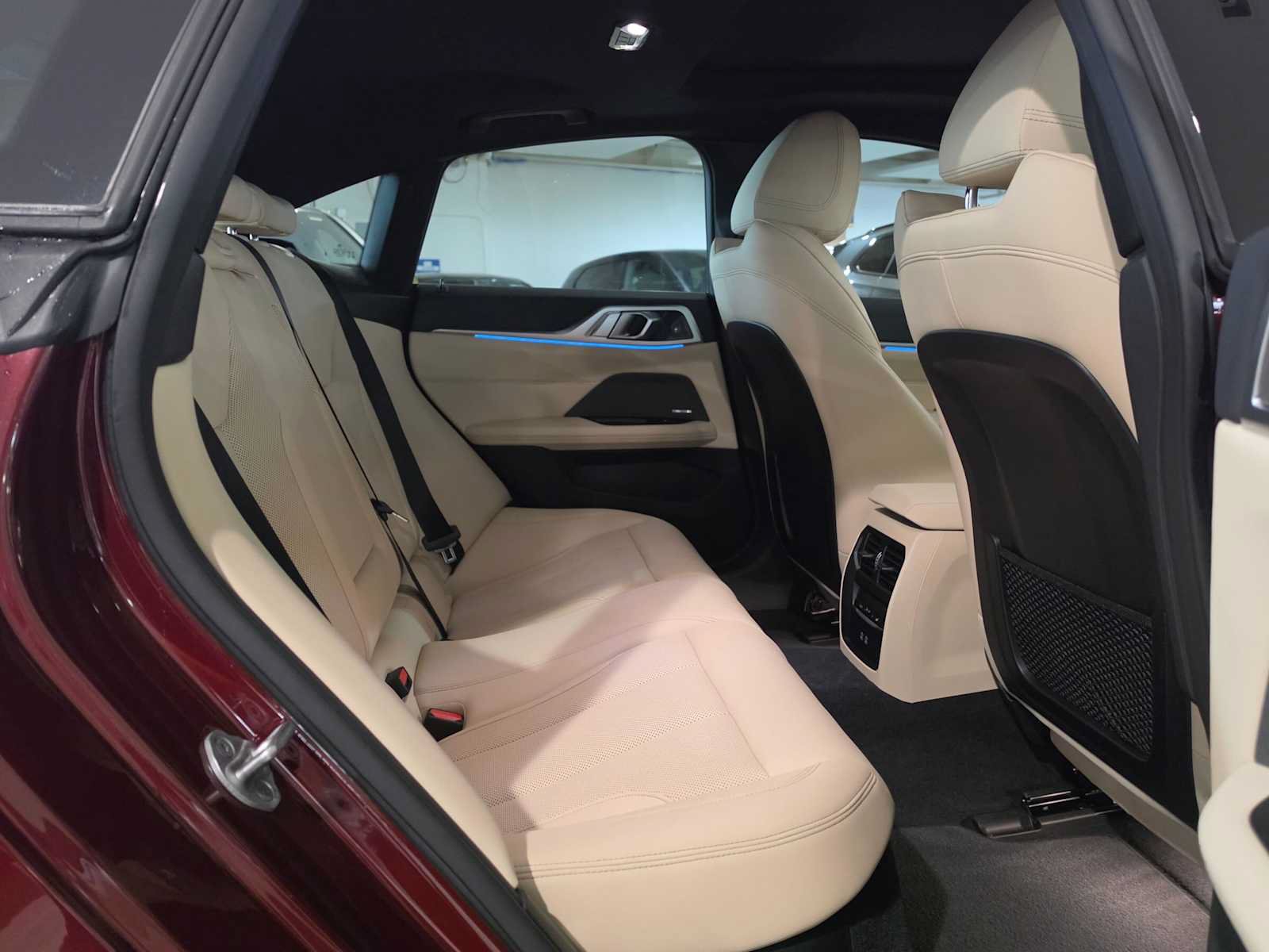 Used 2023 BMW i4 eDrive35 RWD image 12