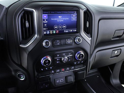 Used 2022 GMC Sierra 2500 AT4 AWD/4WD image 27