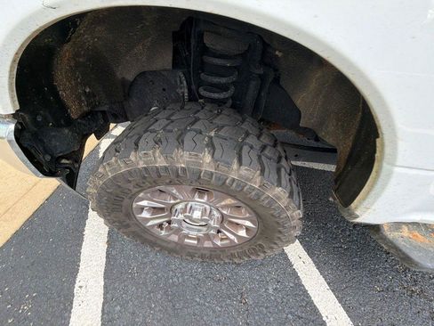 Used 2022 Ford F250 XL w/ Power Equipment Group AWD/4WD image 13