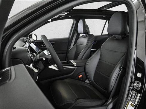New 2026 Mercedes-Benz GLC 300 4MATIC image 18
