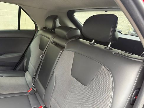 Used 2023 Kia Niro Wind image 23