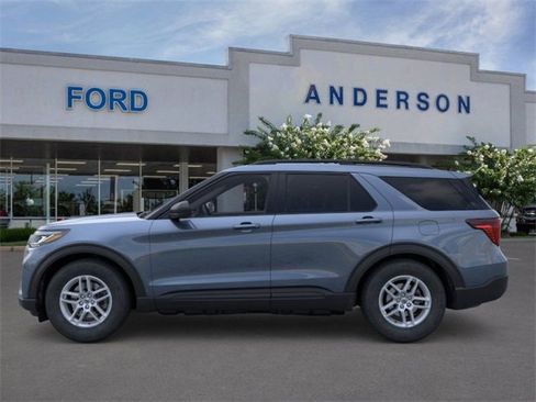 New 2026 Ford Explorer Active w/ Active Comfort Package image 3