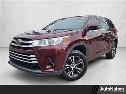 Used 2017 Toyota Highlander LE