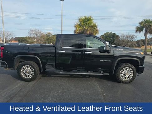 Used 2022 Chevrolet Silverado 2500 High Country w/ Z71 Off-Road Package image 2