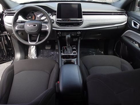 Used 2025 Jeep Compass Sport AWD/4WD image 24