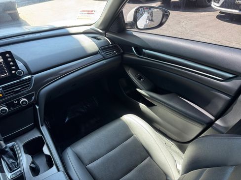 Used 2020 Honda Accord Sport image 18