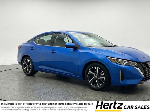 Used 2025 Nissan Sentra SV image 1