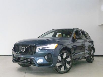 Used 2024 Volvo XC60 T8 Ultimate w/ Climate Package