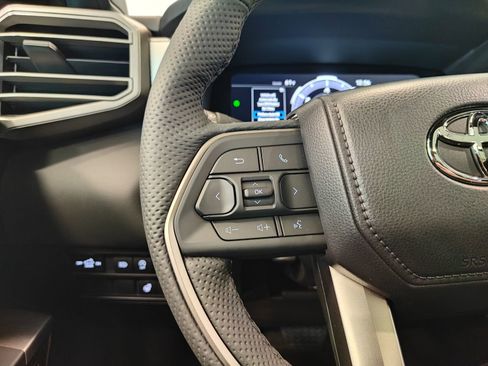 New 2026 Toyota Tundra Limited AWD/4WD image 18