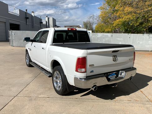 Used 2018 RAM 1500 Laramie image 3
