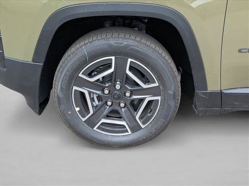 New 2026 Jeep Cherokee Laredo image 10