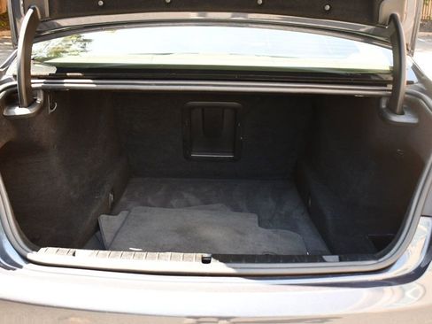 Used 2017 BMW 750i xDrive image 9