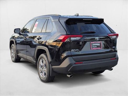 New 2025 Toyota RAV4 XLE w/ Convenience Package image 9