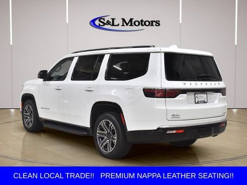 Used 2023 Jeep Wagoneer Series II AWD/4WD image 5