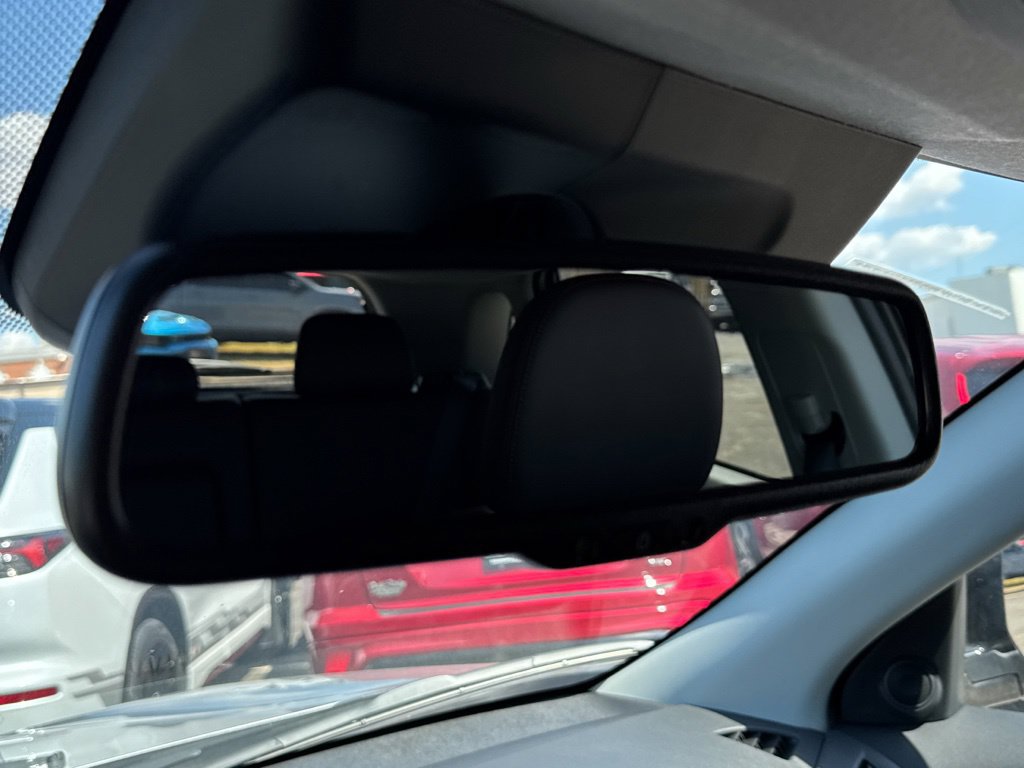 New 2027 Mitsubishi Outlander Sport SE FWD image 21