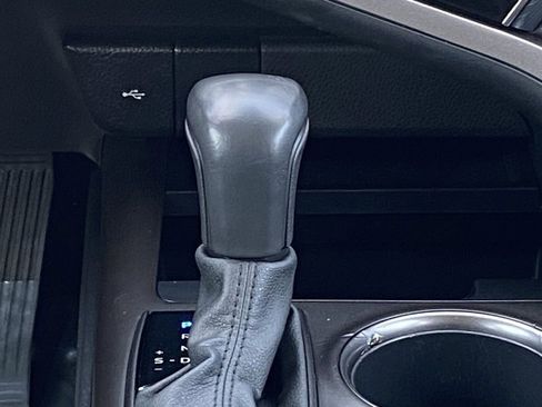 Certified 2023 Toyota Camry SE FWD image 25