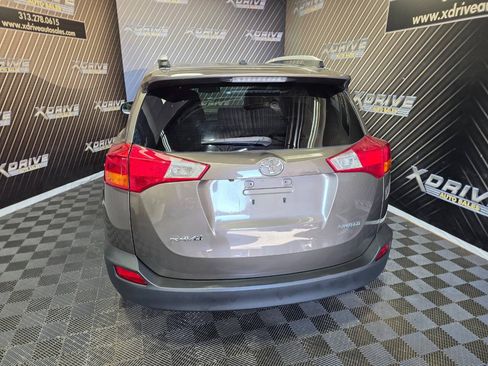 Used 2013 Toyota RAV4 Limited FWD image 12