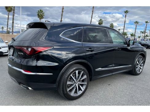 Certified 2025 Acura MDX w/Technology Package image 5