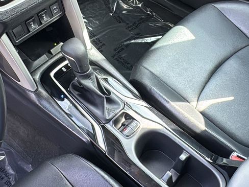 Certified 2025 Toyota Corolla Cross XLE image 22