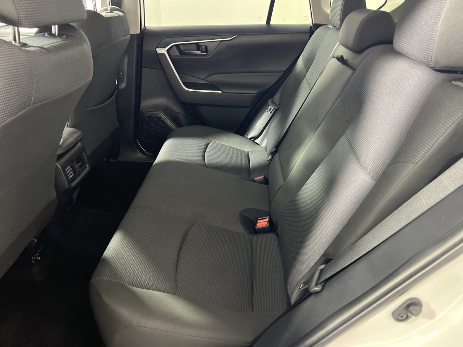 Used 2025 Toyota RAV4 LE FWD image 25