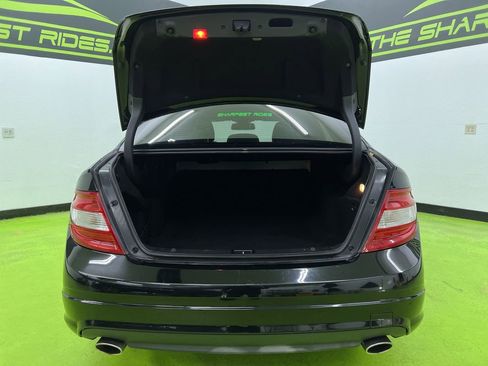 Used 2009 Mercedes-Benz C 300 Sport image 9