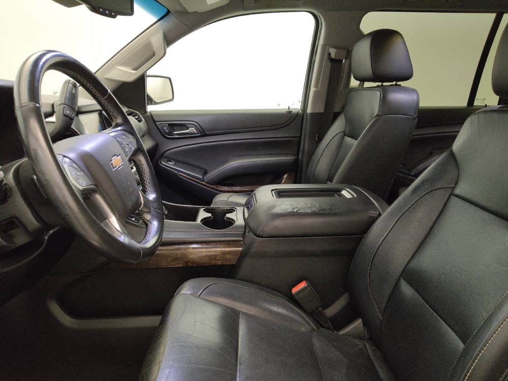 Used 2018 Chevrolet Suburban LT AWD/4WD image 17