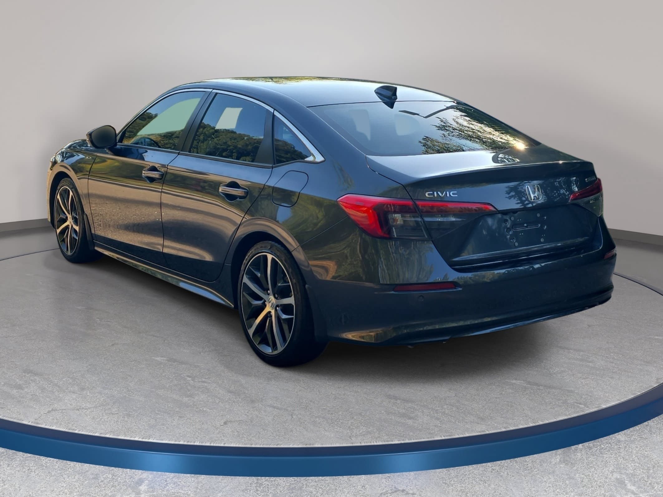 Used 2024 Honda Civic Touring image 7