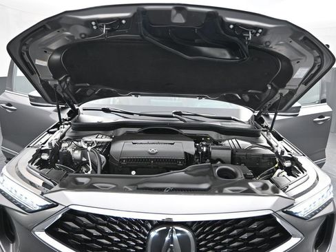 Used 2023 Acura MDX SH-AWD w/ Technology Package image 22