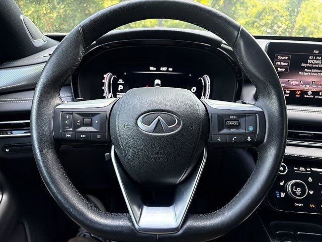 Certified 2025 INFINITI QX60 Luxe w/ Black Edition FWD image 13