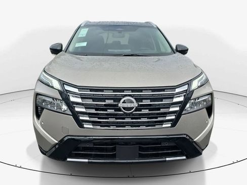 New 2026 Nissan Rogue Platinum w/ Platinum Premium Package image 4