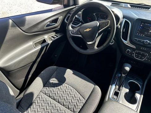 Certified 2024 Chevrolet Equinox LT w/ LPO, Floor Liner Package AWD/4WD image 22