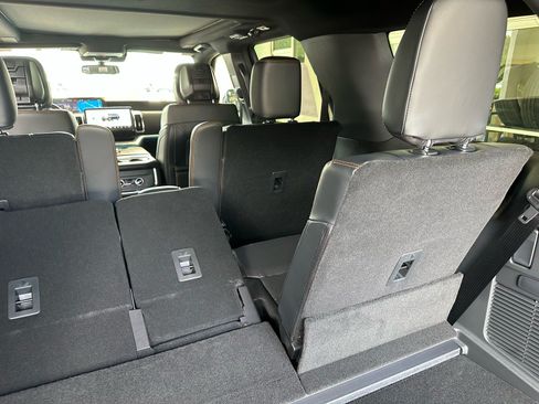 New 2027 Ford Expedition Tremor w/ Driver's Package AWD/4WD image 28