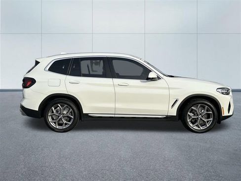 Certified 2023 BMW X3 xDrive30i w/ Premium Package image 5