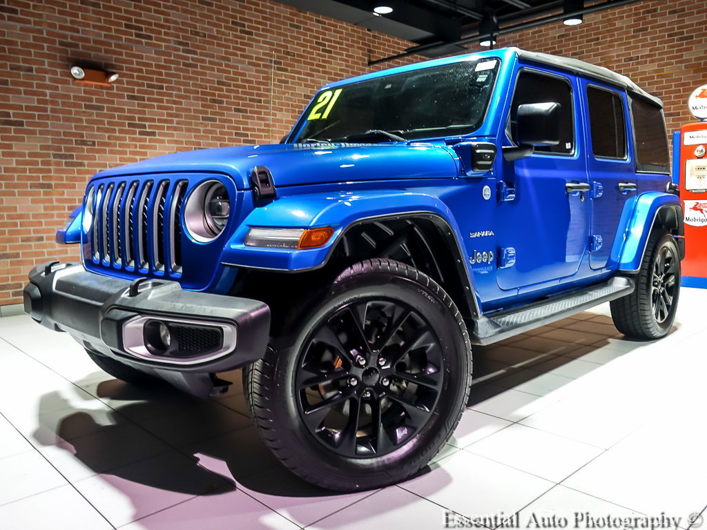 Used 2021 Jeep Wrangler Unlimited Sahara w/ Cold Weather Group AWD/4WD image 2