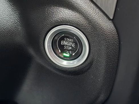 Used 2020 GMC Sierra 3500 Denali w/ Denali Ultimate Package image 24