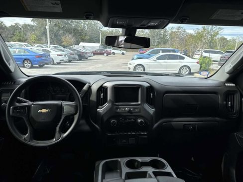 Used 2020 Chevrolet Silverado 1500 Custom w/ Custom Value Package image 14