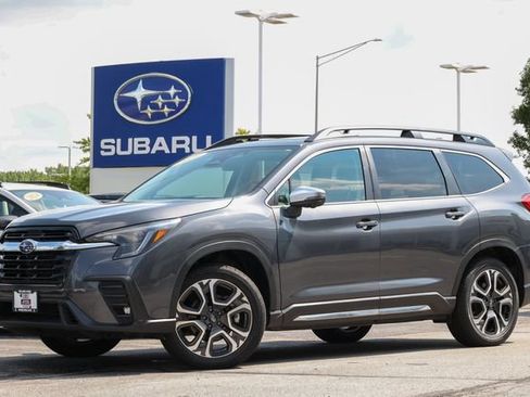 Used 2023 Subaru Ascent Limited w/ Technology Package AWD/4WD image 2