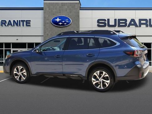 Used 2022 Subaru Outback Limited AWD/4WD image 7