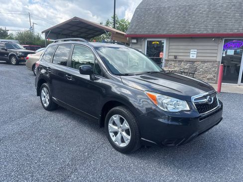 Used 2016 Subaru Forester 2.5i Premium w/ All-Weather Package AWD/4WD image 3