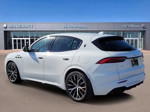 New 2026 Maserati Grecale Modena image 3