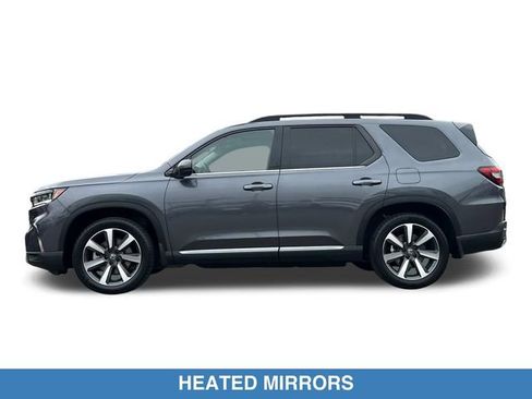 Certified 2024 Honda Pilot Touring image 10