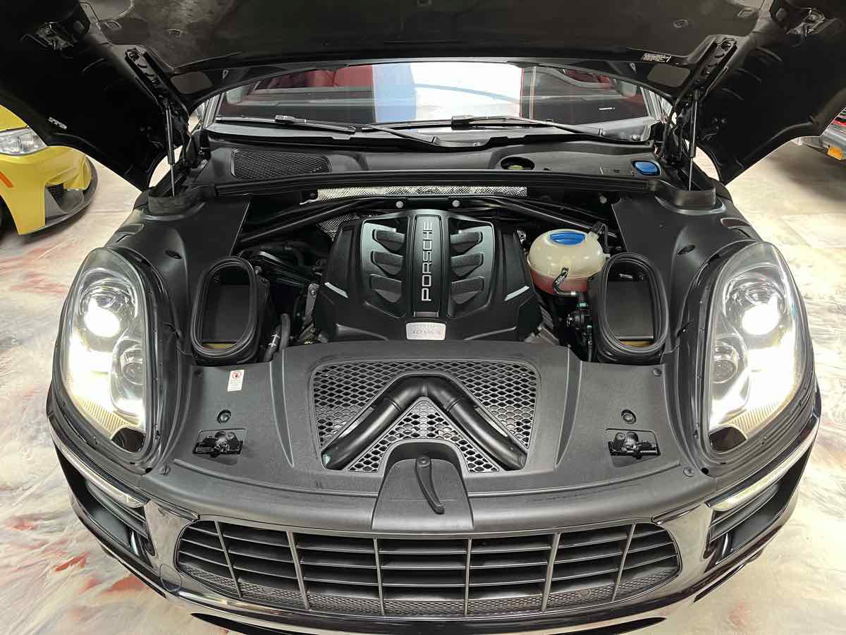 Used 2017 Porsche Macan S AWD/4WD image 37