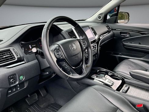 Used 2016 Honda Pilot Elite image 18