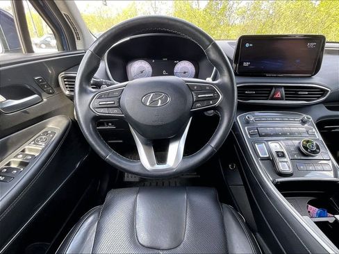 Used 2022 Hyundai Santa Fe Limited AWD/4WD image 16