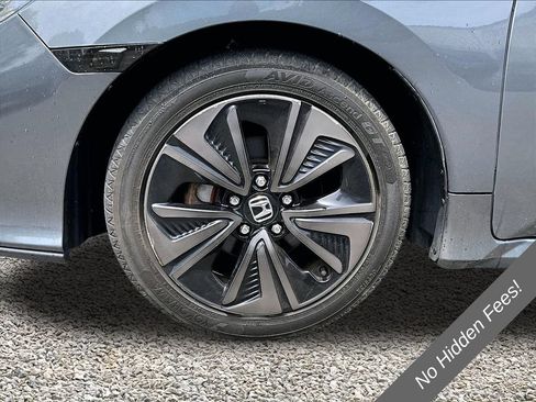 Used 2017 Honda Civic EX image 8