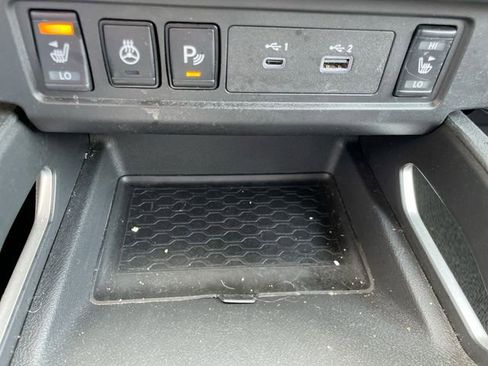 Used 2024 Nissan Frontier SV w/ SV Convenience Package RWD image 21